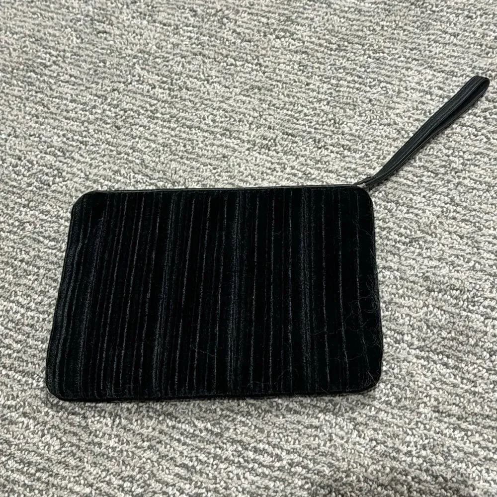 A new day cosmetics bag